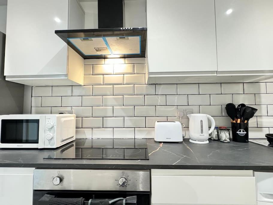 Apartment Contractors And Groups With Parking Liverpool