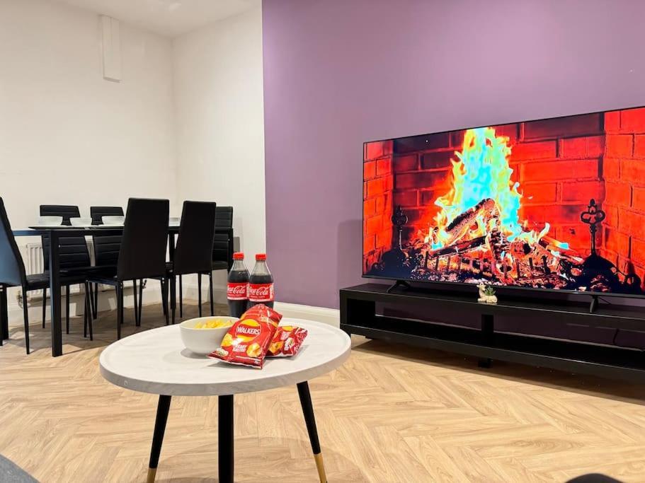 Contractors And Groups With Parking Apartment Liverpool